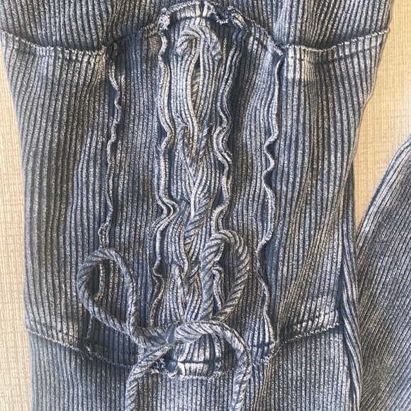 Jumpsuit - Picture 5 of 5